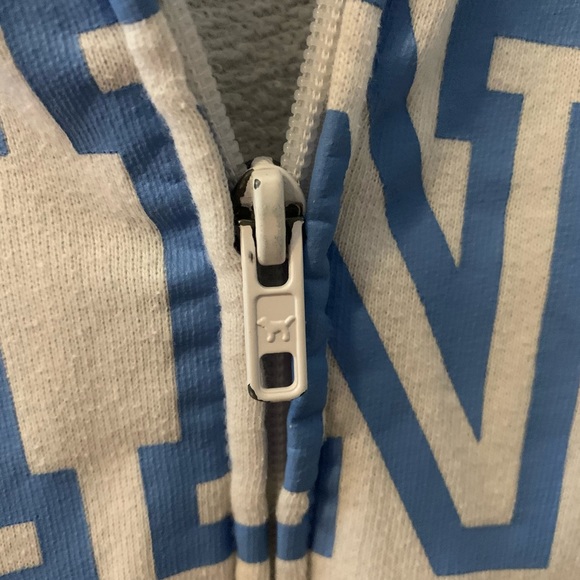 Blue and white Pink zip up sweatshirt - Picture 4 of 4